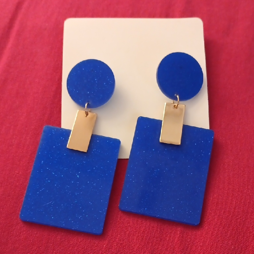 Elegant Blue and Gold Earrings